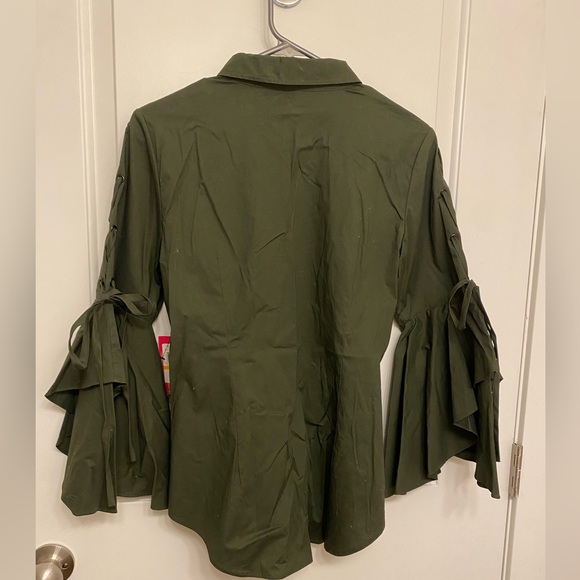 Brand New Vince Camuto Blouse - Picture 3 of 7